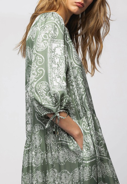 платье  из проверенных материалов спереди