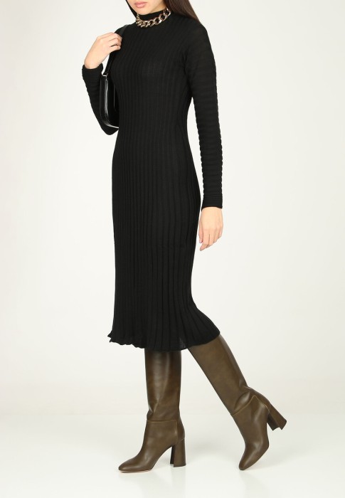 платье  из италии вид сбоку