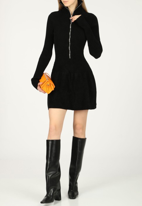 платье  по цене 61670 руб вид справа