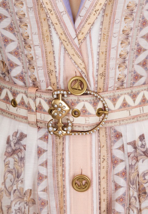 Продукция для женщин фото