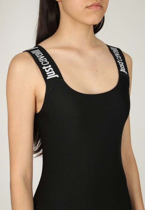 платье  из проверенных материалов спереди