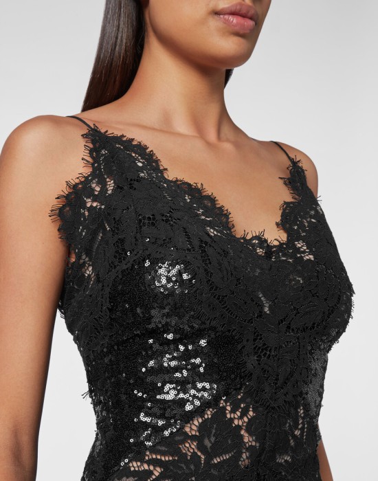платье  из проверенных материалов спереди