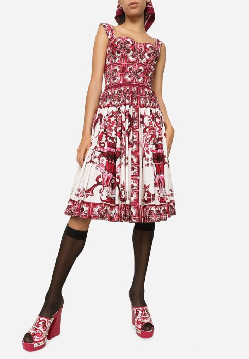 платье  от бренда dolce & gabbana вид слева