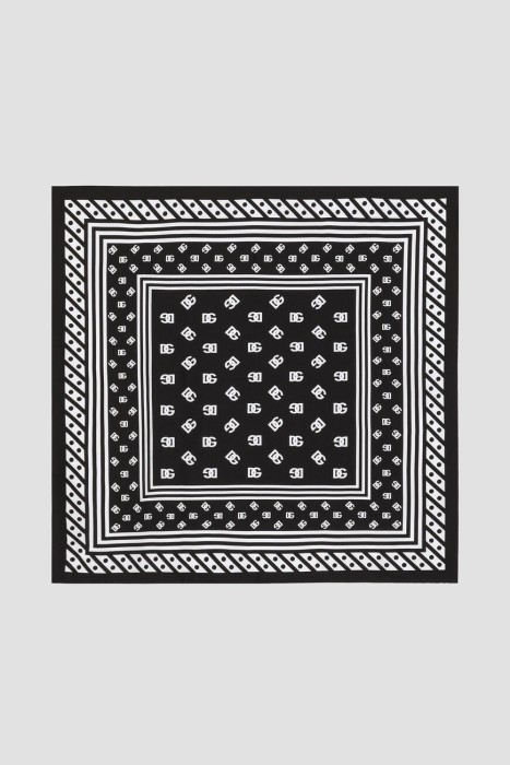 Товар с артикулом FN092R GDB7Z HN4ZW вид сзади