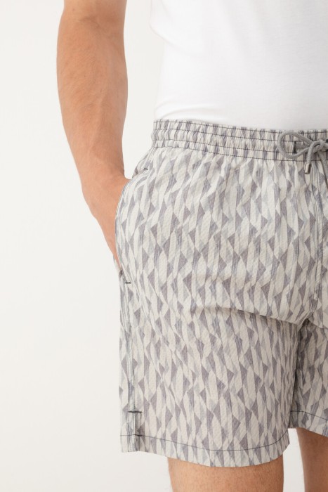 плавки  из италии вид сбоку