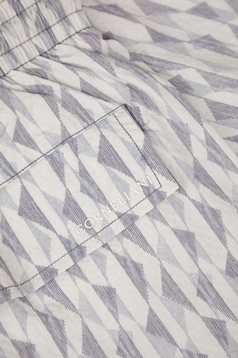 плавки  для взрослого возраста с изнаночной стороны