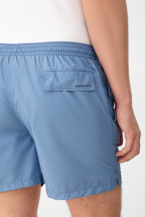 Товар синего цвета с внутренней стороны