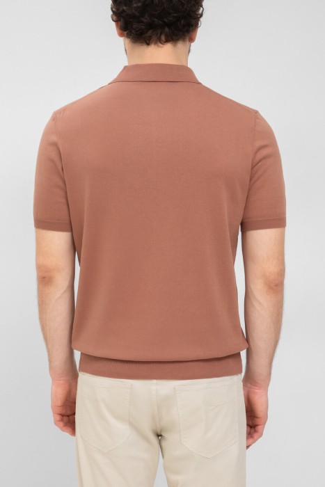 поло  модель из капсульной коллекции circle по цене 25200 руб вид справа