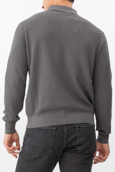 поло  по цене 141600 руб вид справа