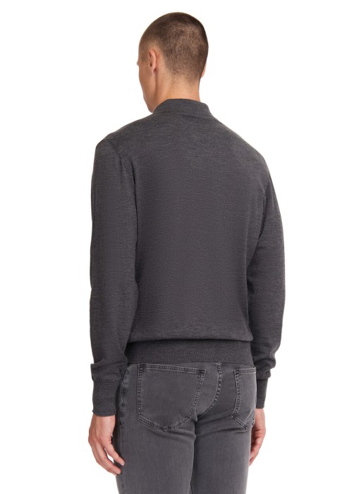 поло  из италии вид сбоку