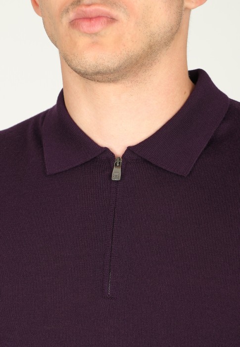 Товар фиолетового цвета с внутренней стороны