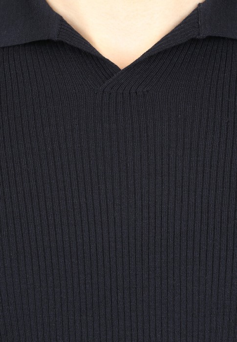 поло  из проверенных материалов спереди