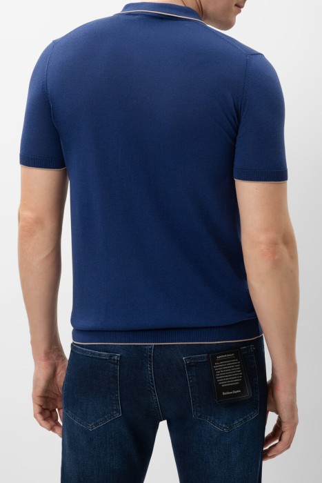 поло  по цене 32800 руб вид справа