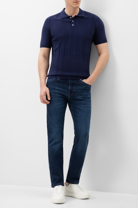 Товар синего цвета с внутренней стороны