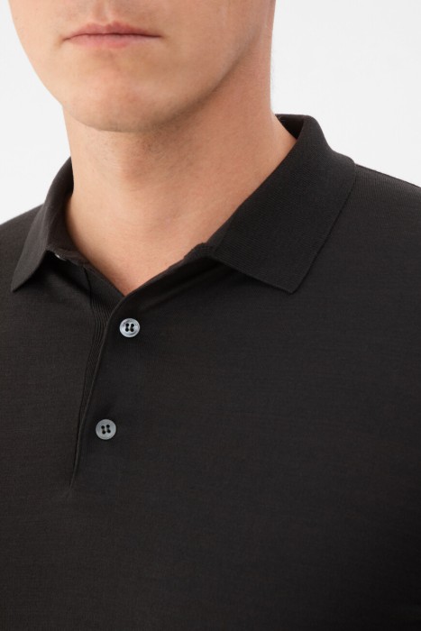 поло  из италии вид сбоку