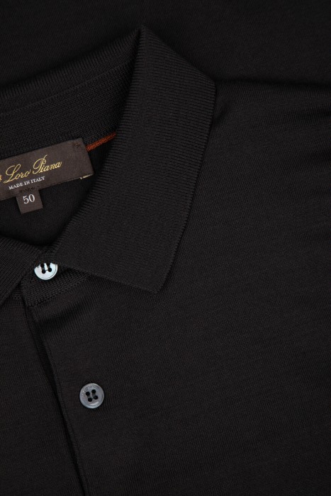 поло  из шерсти спереди