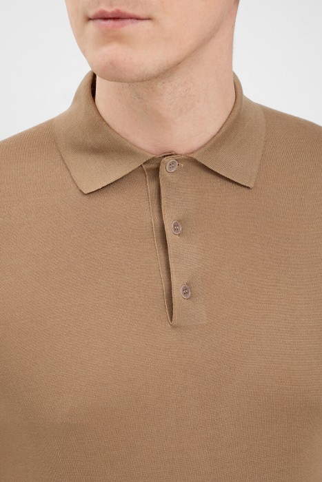 поло  из италии вид сбоку