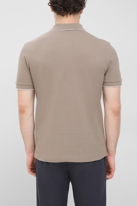 поло  по цене 14200 руб вид справа