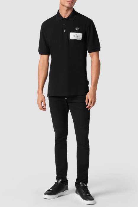 Товар черного цвета с внутренней стороны