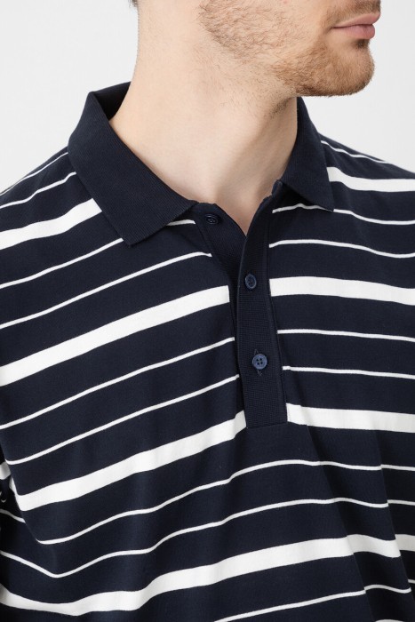 поло  из италии вид сбоку