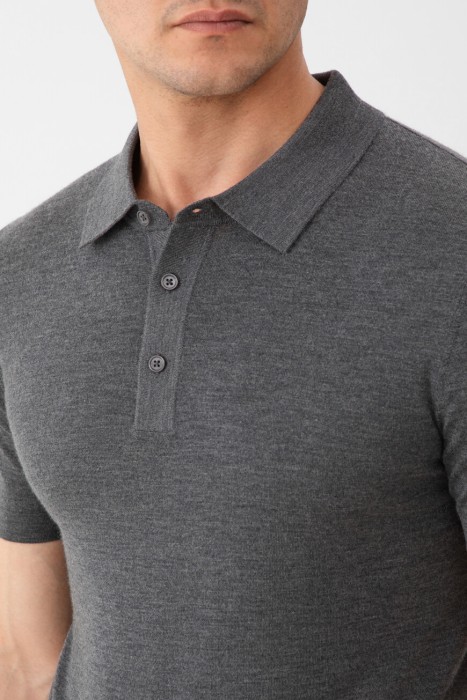 поло  из италии вид сбоку