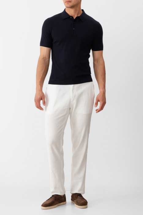 Товар синего цвета с внутренней стороны