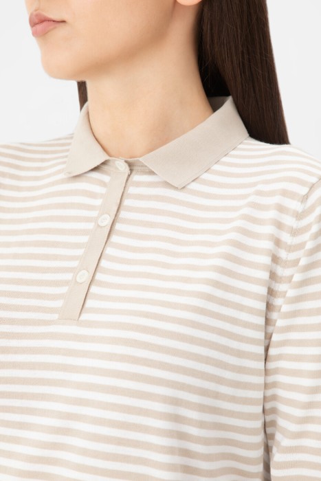 поло  из италии вид сбоку