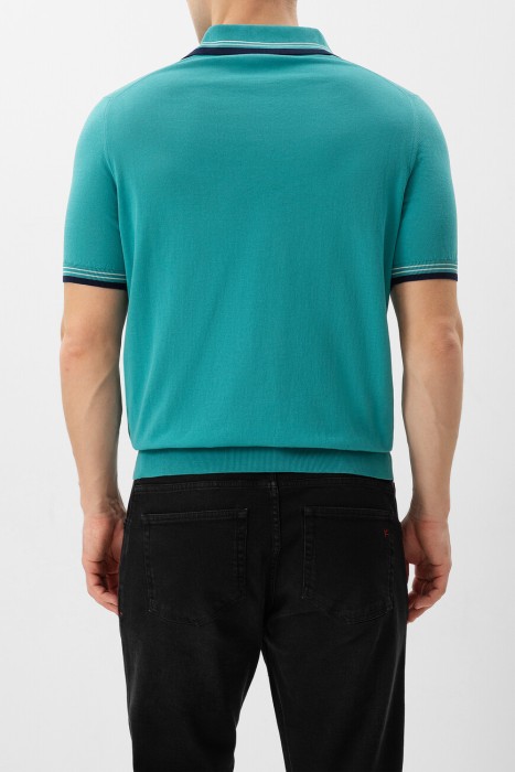 поло  по цене 41800 руб вид справа