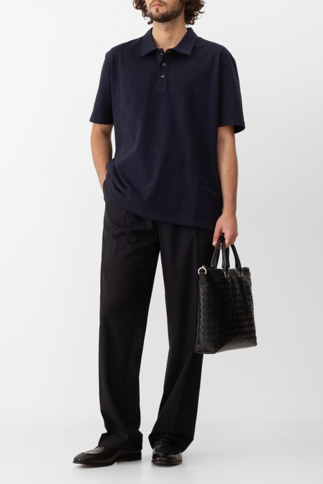 Товар синего цвета с внутренней стороны