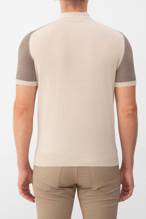 поло  по цене 42000 руб вид справа