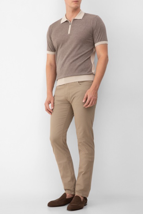 Товар разноцветного цвета с внутренней стороны