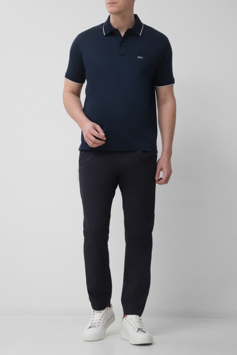 Товар синего цвета с внутренней стороны