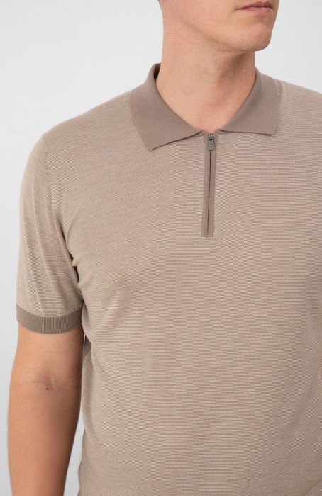 поло  из италии вид сбоку