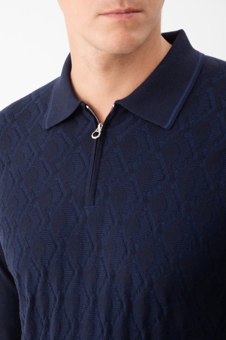 поло  из англии вид сбоку