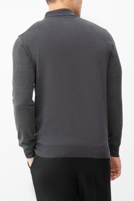 поло  по цене 42000 руб вид справа