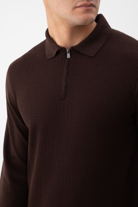 поло  из италии вид сбоку