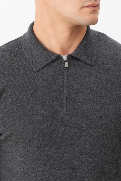 поло  из италии вид сбоку