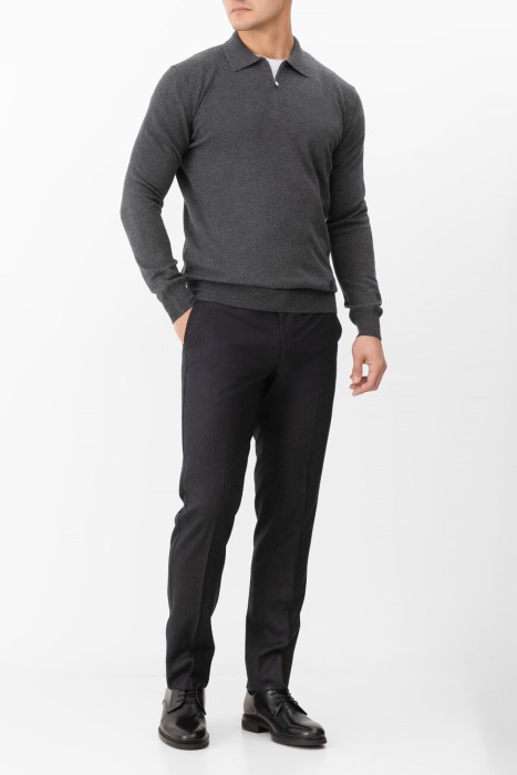 поло  из шерсти спереди