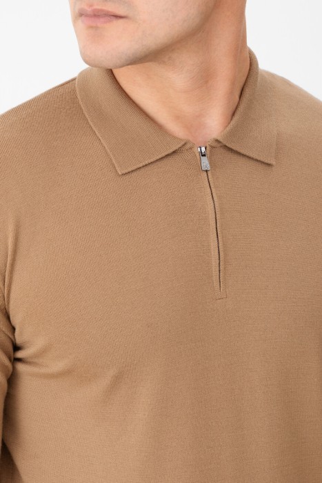 поло  из италии вид сбоку