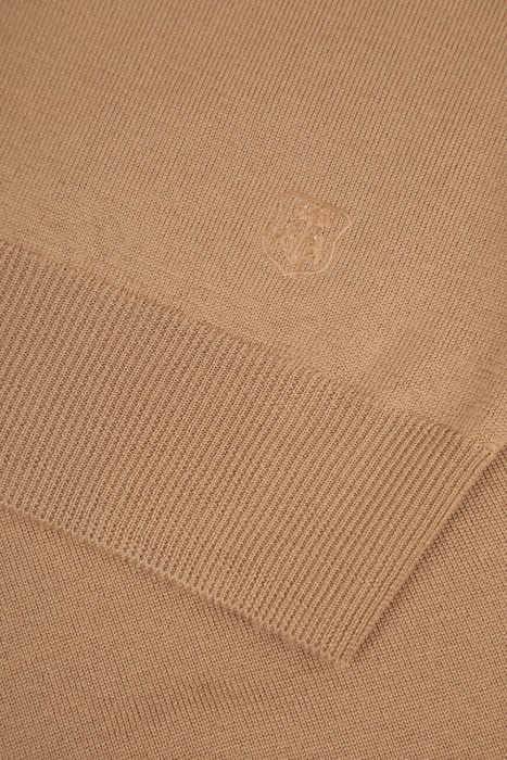 поло  универсального стиля с лицевой стороны