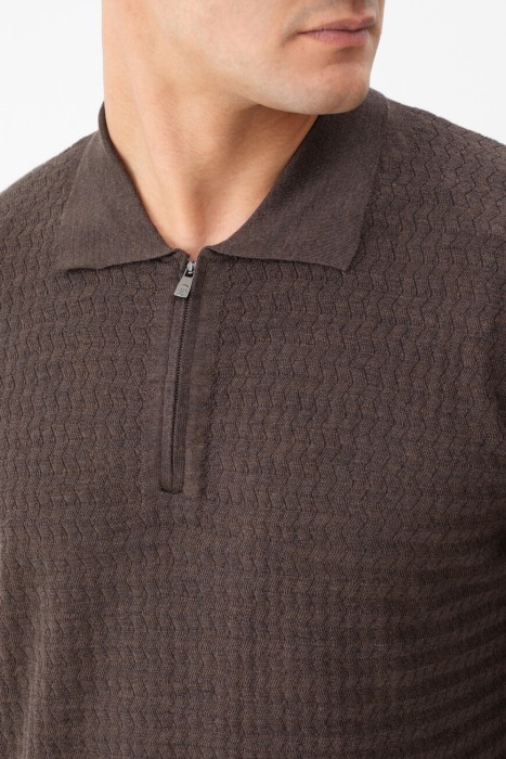 поло  из италии вид сбоку