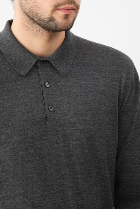 поло  из италии вид сбоку