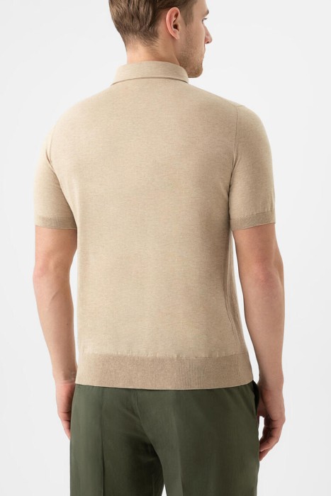 поло  по цене 32400 руб вид справа