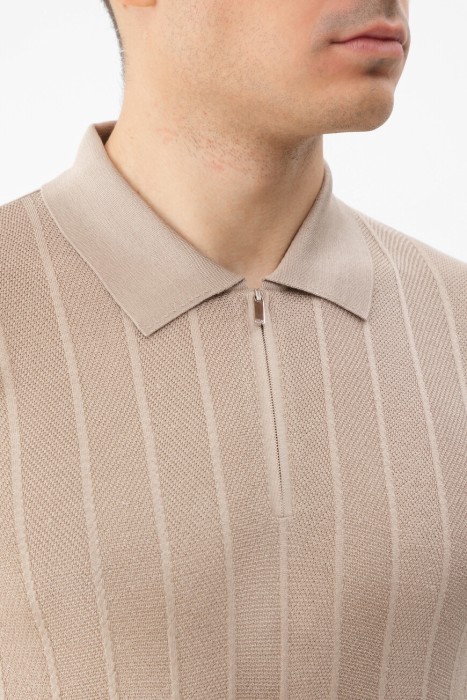 поло  из италии вид сбоку