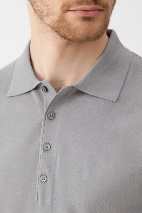 поло  из италии вид сбоку