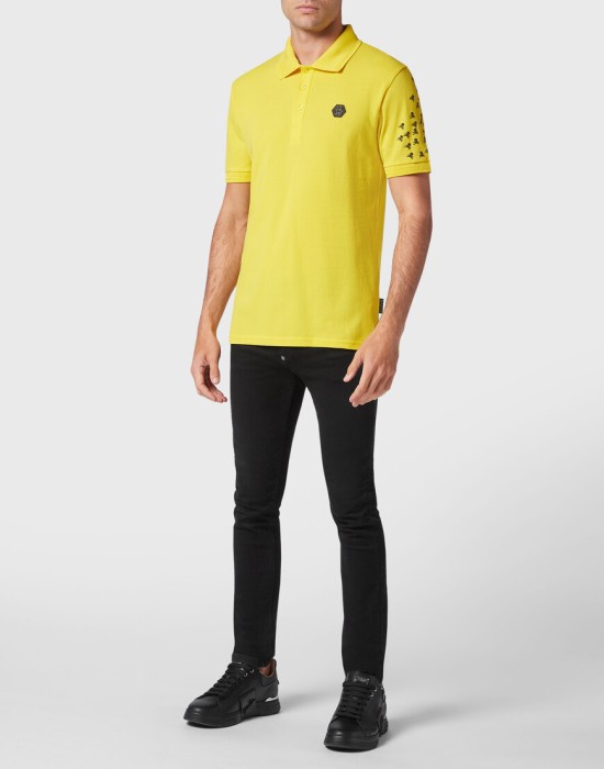 Товар желтого цвета с внутренней стороны