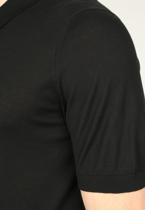 поло  из проверенных материалов спереди