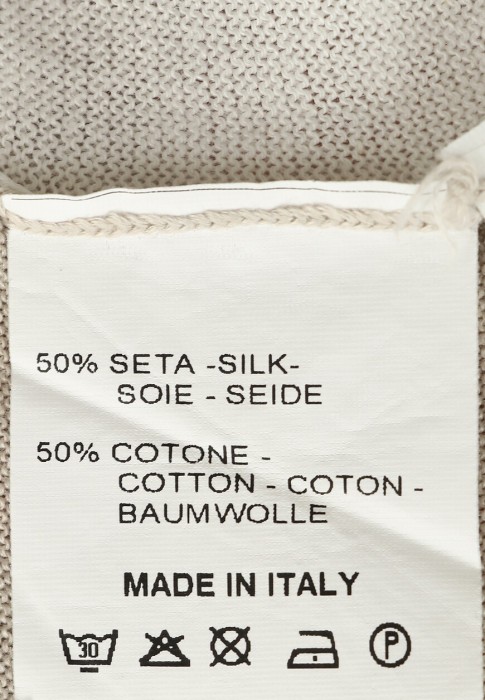 поло  из проверенных материалов спереди