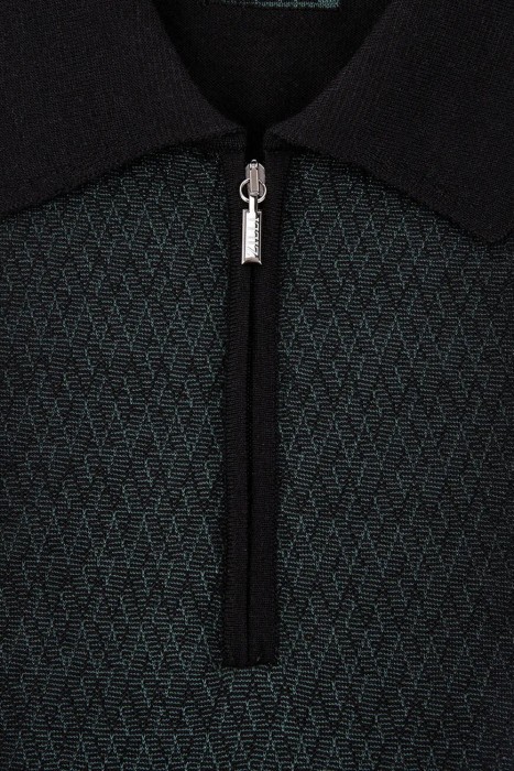 поло  из кашемира спереди