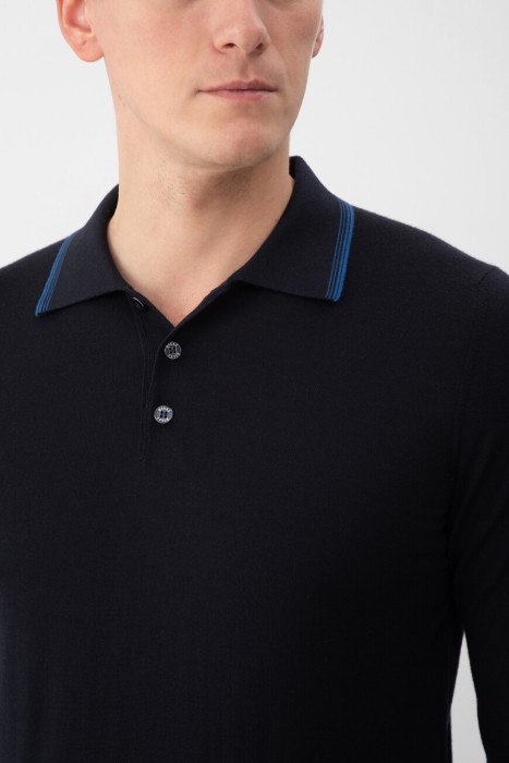 поло  из италии вид сбоку